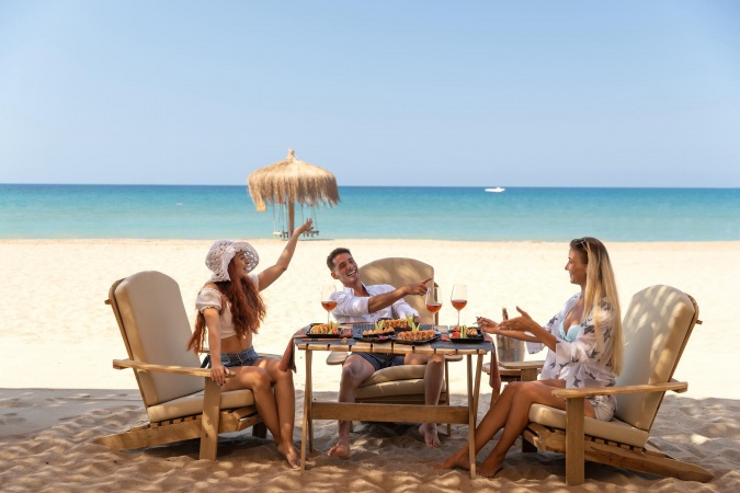Beach Bar